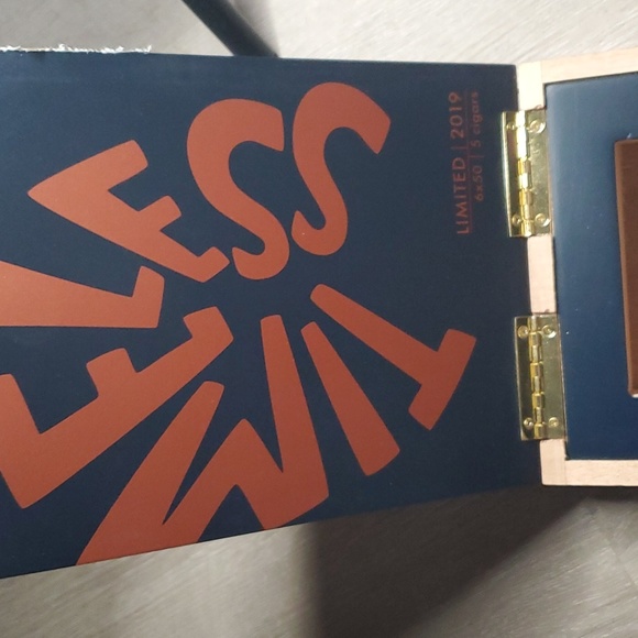 Cigar Box - Picture 3 of 4